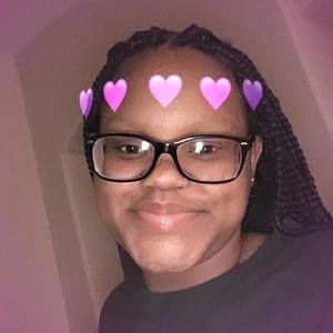 Meet your Posher, Me'kayla